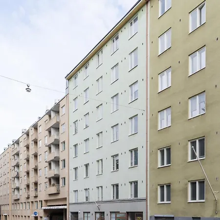Stylish In The Heart Of Kallio Huoneisto